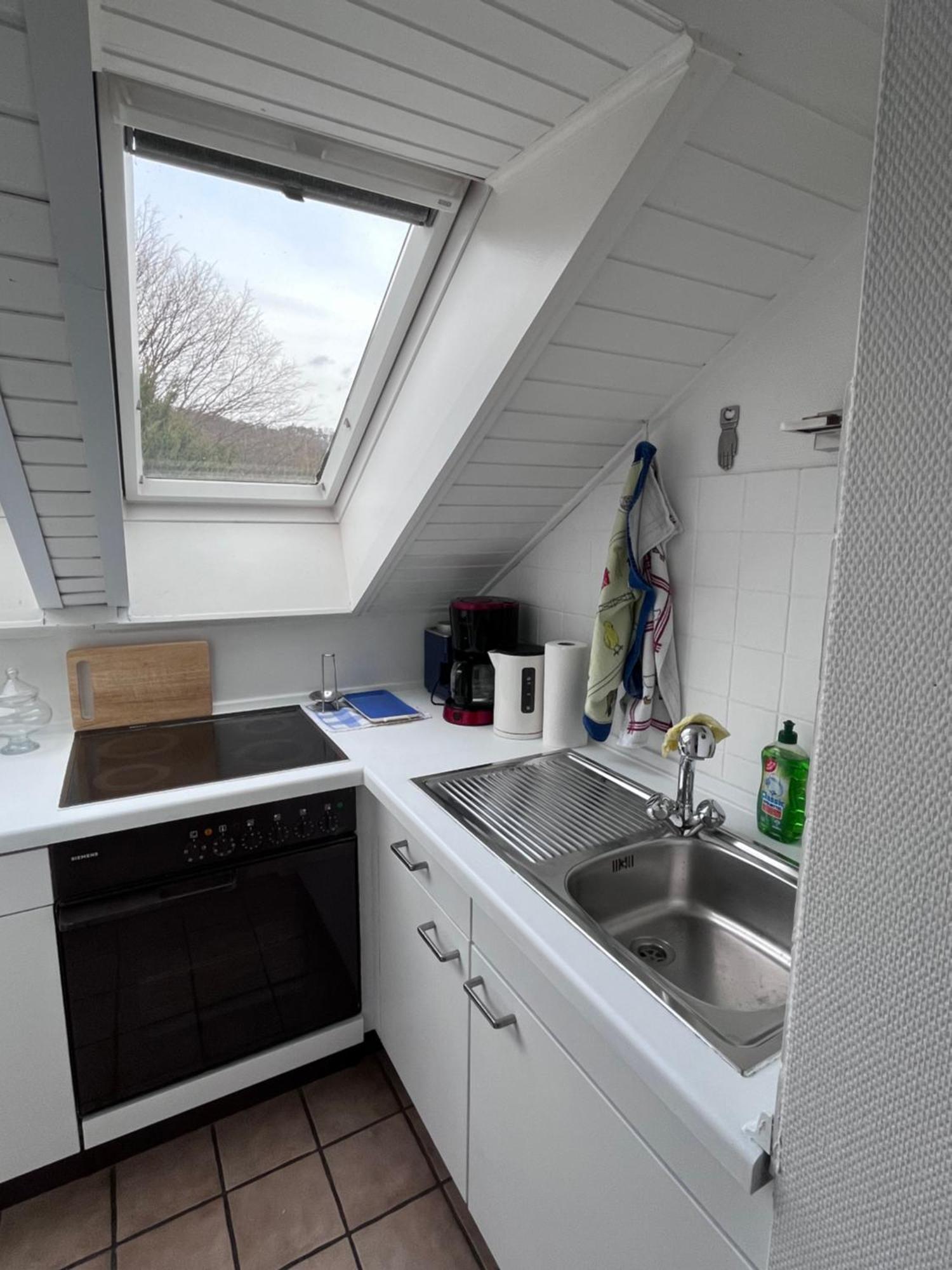Helles Apartment Mit Balkon In Ruhiger Lage Hamelin Exterior photo